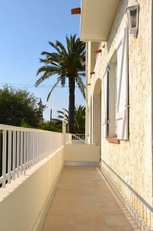 Villa 3 Elephants Ница Екстериор снимка