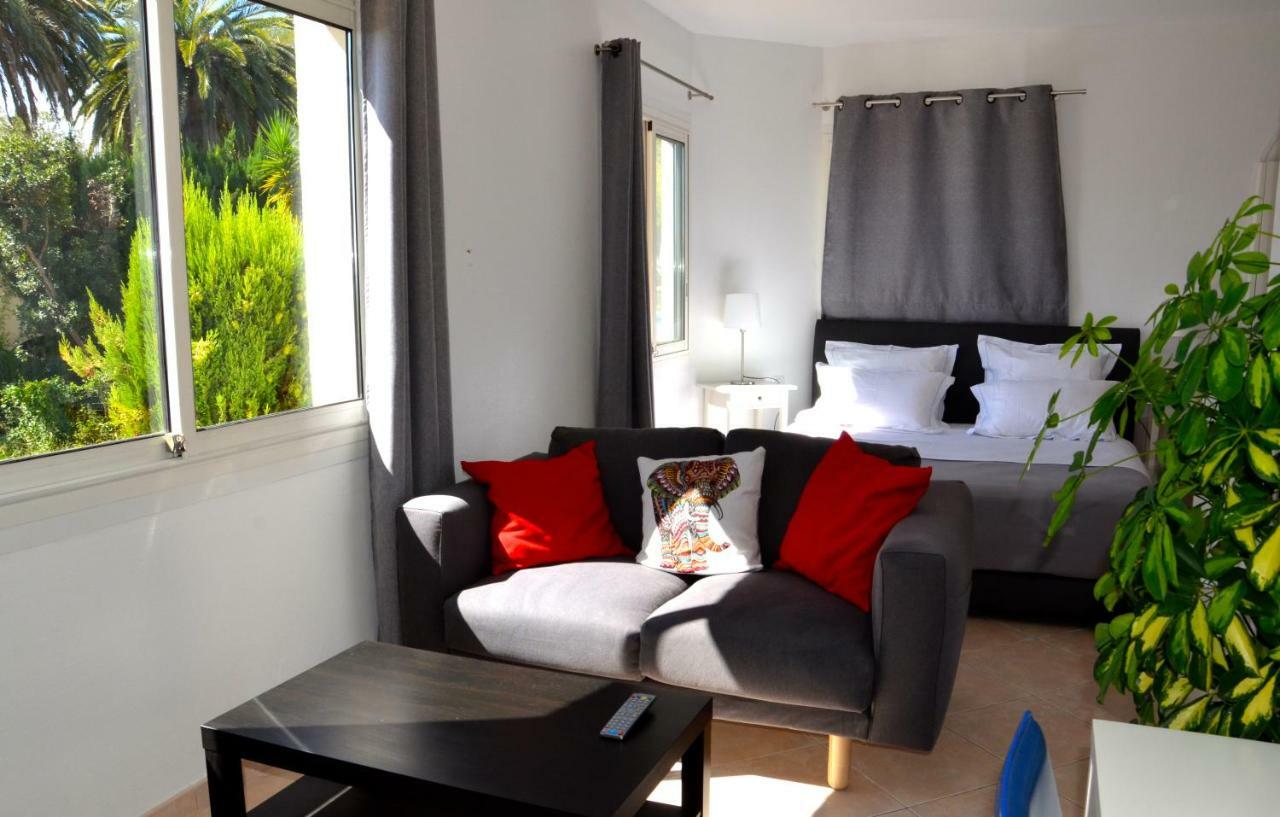 Villa 3 Elephants Ница Екстериор снимка