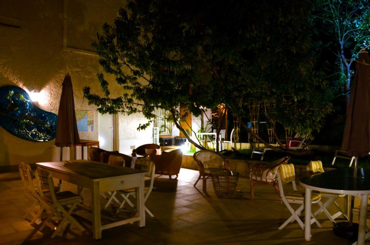 Villa 3 Elephants Ница Екстериор снимка