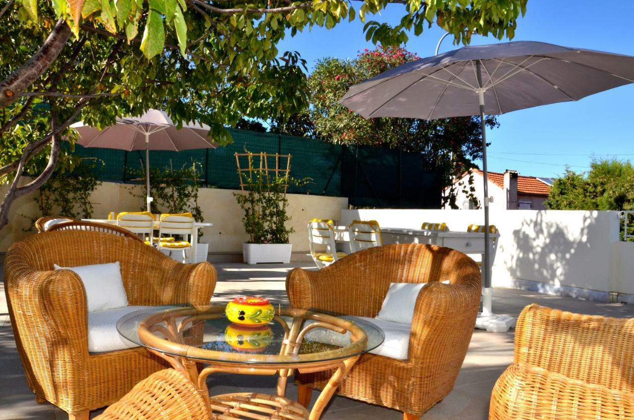 Villa 3 Elephants Ница Екстериор снимка